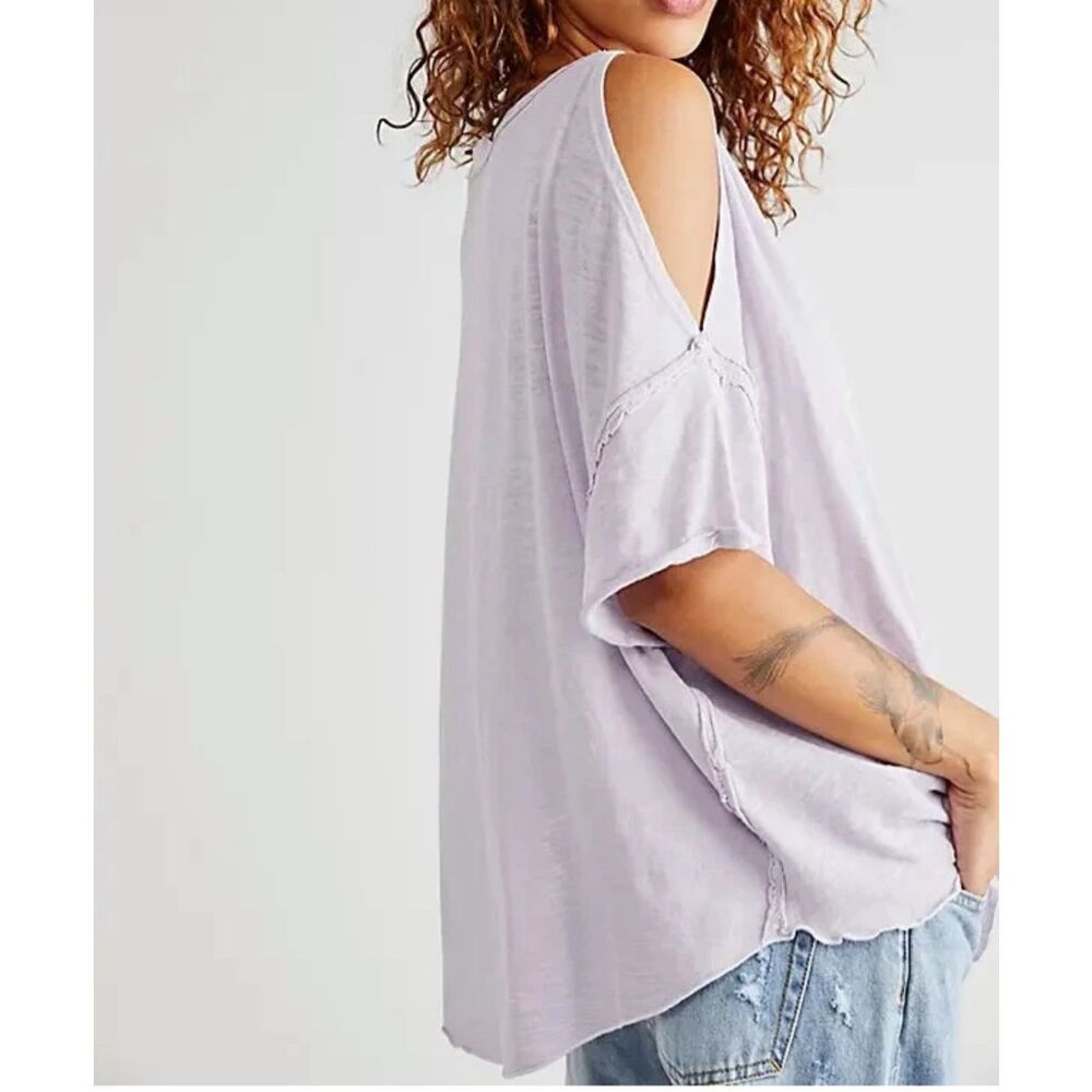 Free People we the free U Fancy Slouchy Tee oversized in lavender Women’s M NEW - Picture 3 of 10